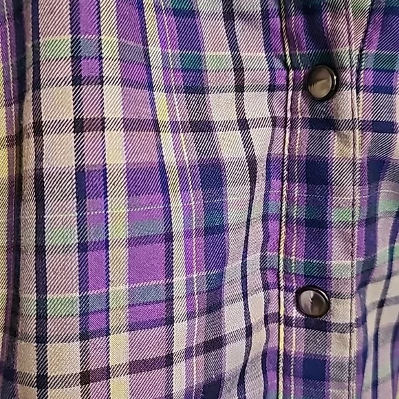 First Ascent Guide Flannel - Picture 2 of 2